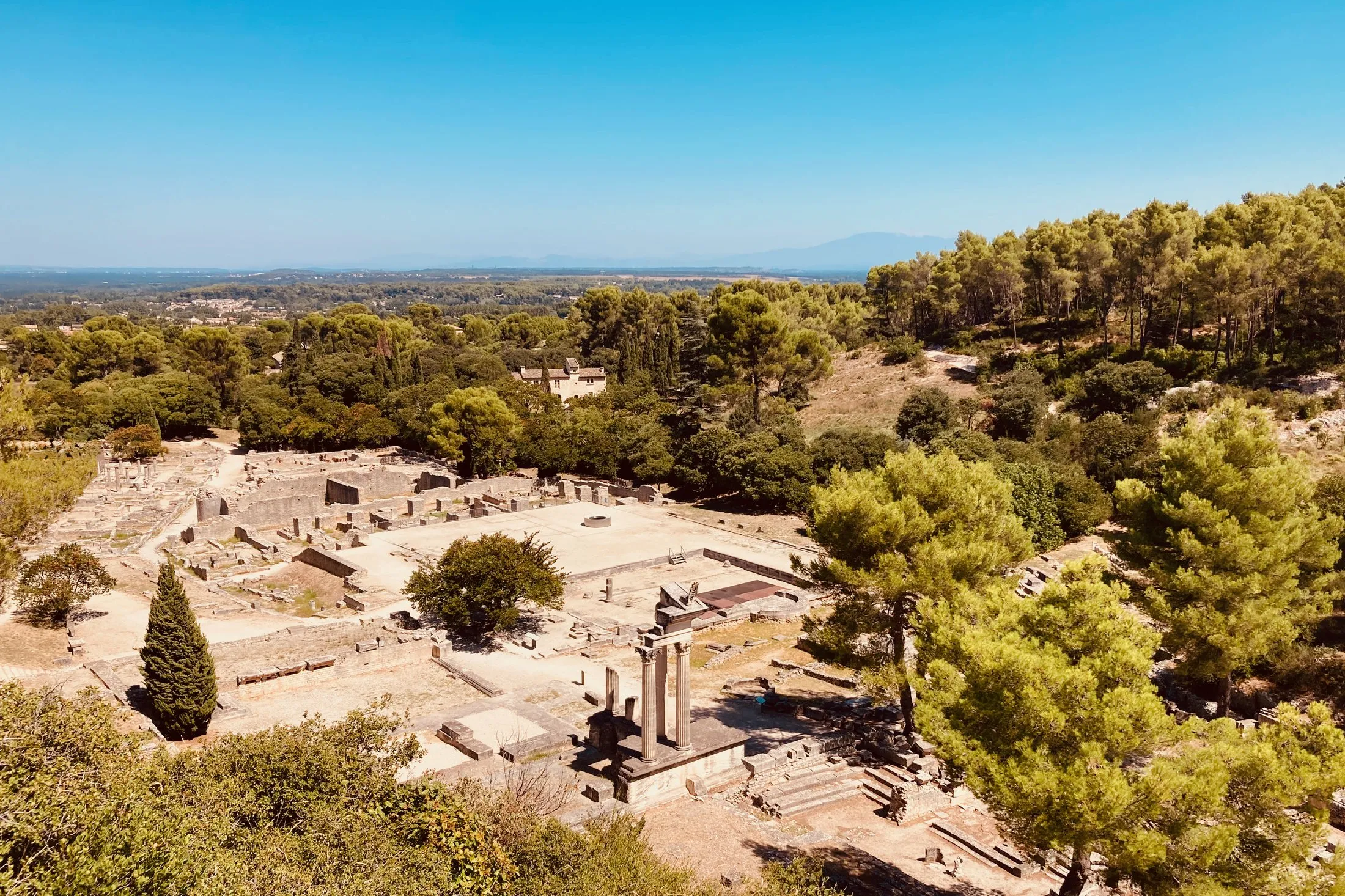 The valley at Glanum
