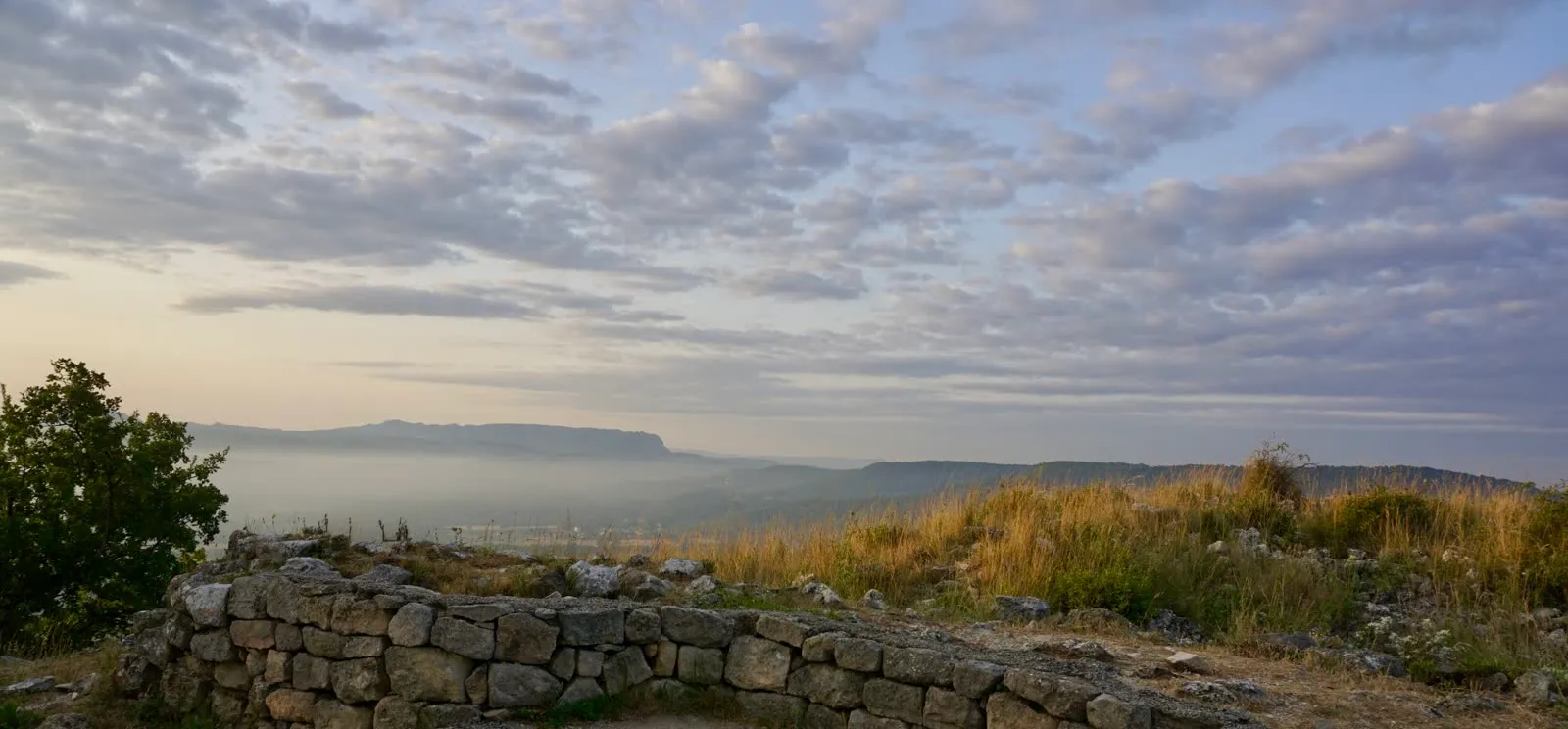 Sunrise over the ruins of La Quille